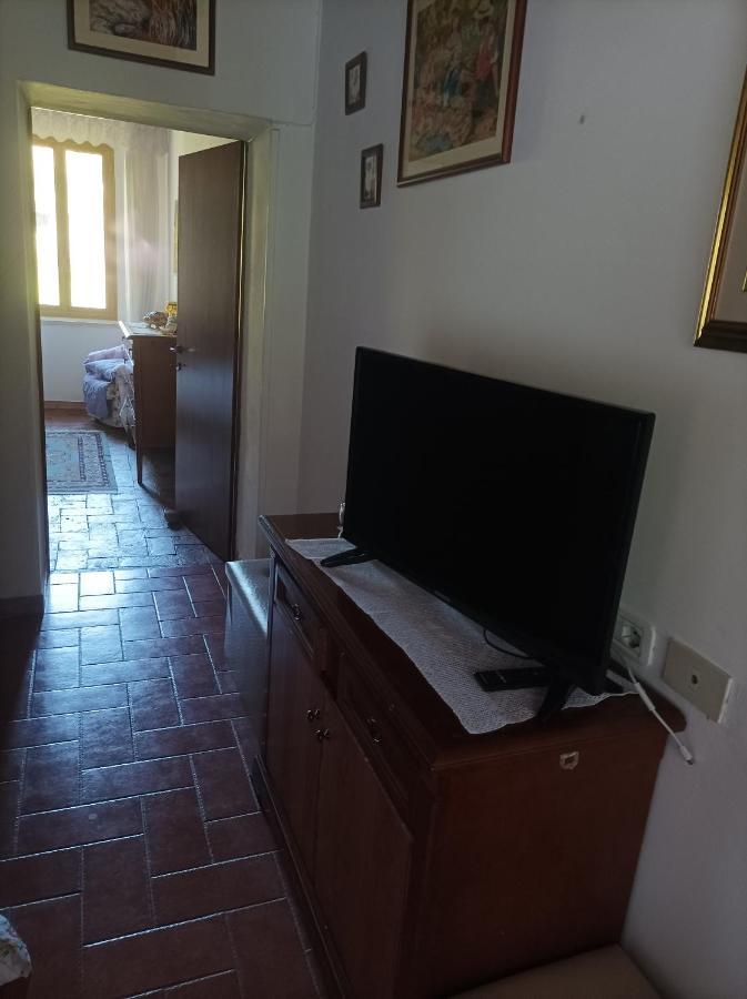 Il Mulino, Piccolo Appartamento, Immerso Nella Val Di Farma. Lama  Exterior photo